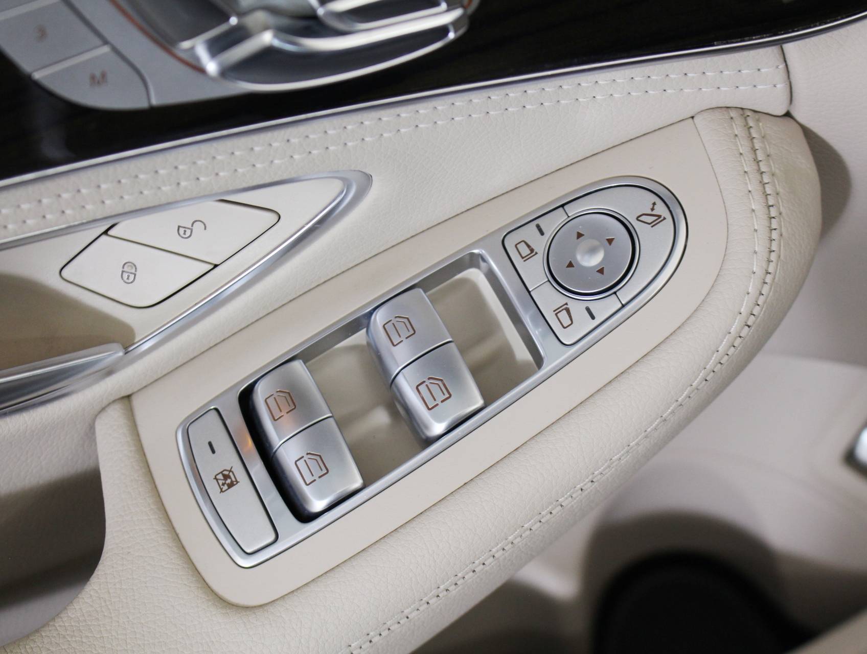 Florida Fine Cars - Used MERCEDES-BENZ C CLASS 2015 HOLLYWOOD C300