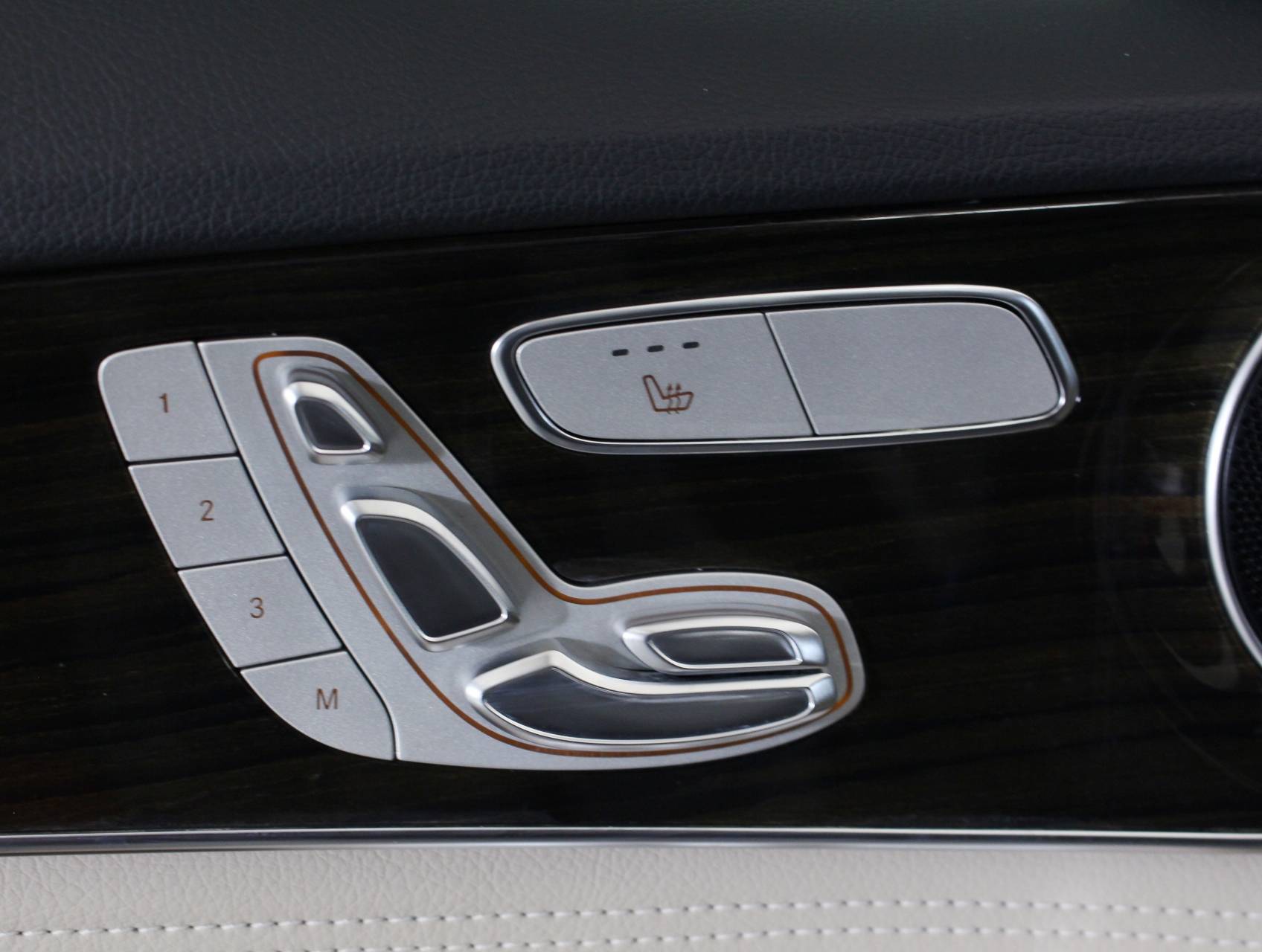 Florida Fine Cars - Used MERCEDES-BENZ C CLASS 2015 HOLLYWOOD C300