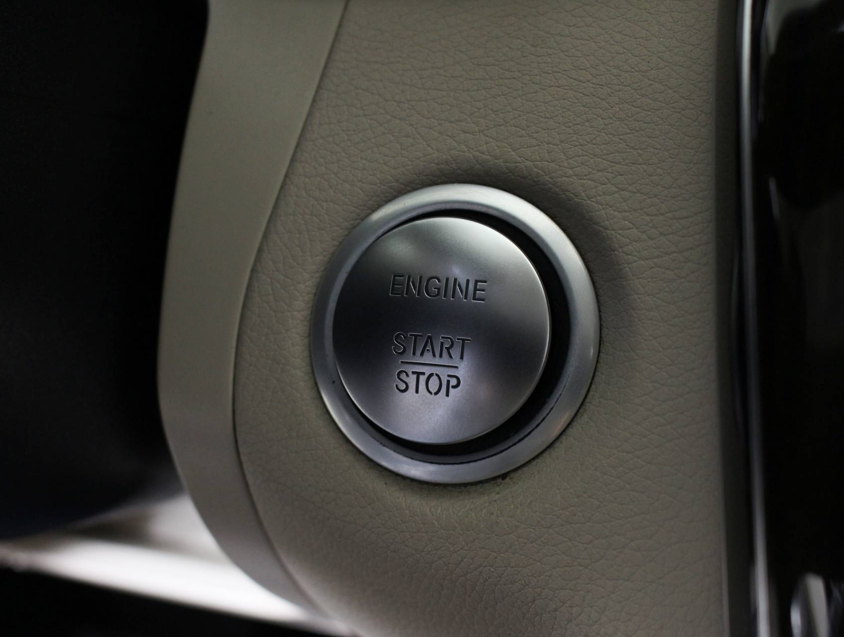 Florida Fine Cars - Used MERCEDES-BENZ C CLASS 2015 HOLLYWOOD C300