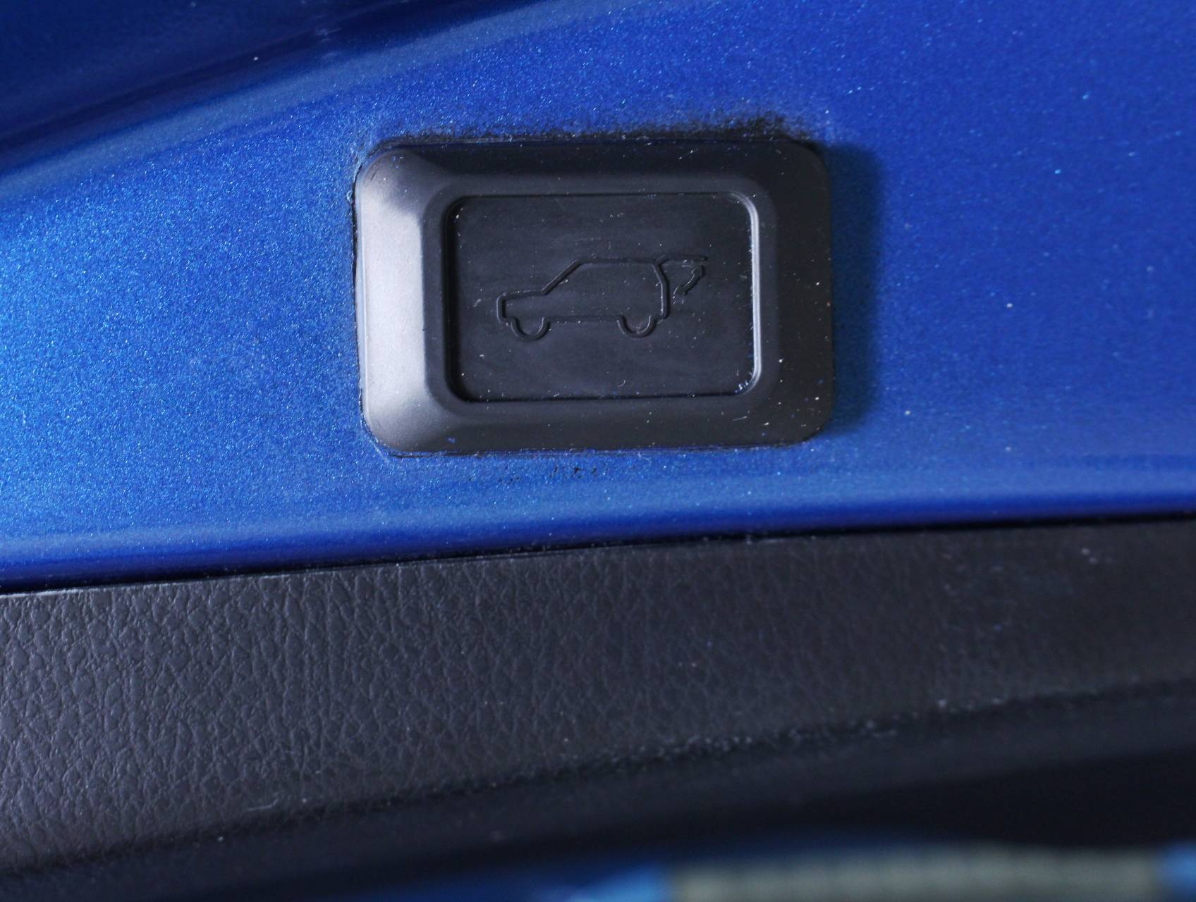 Florida Fine Cars - Used TOYOTA RAV4 2017 MIAMI Xle Awd