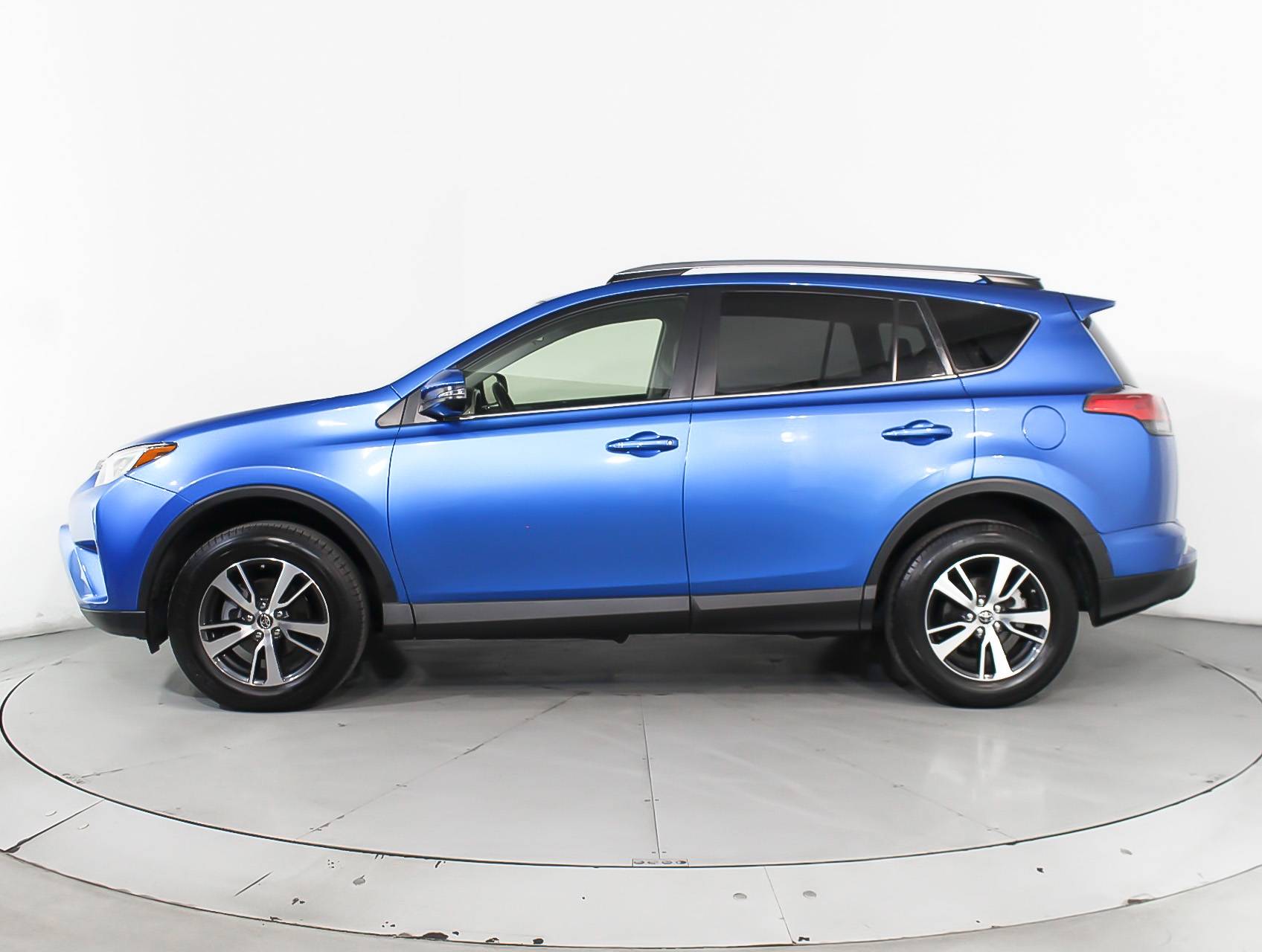 Florida Fine Cars - Used TOYOTA RAV4 2017 MIAMI Xle Awd