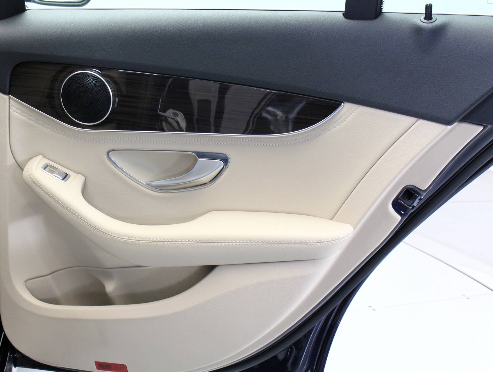 Florida Fine Cars - Used MERCEDES-BENZ C CLASS 2016 WEST PALM C300