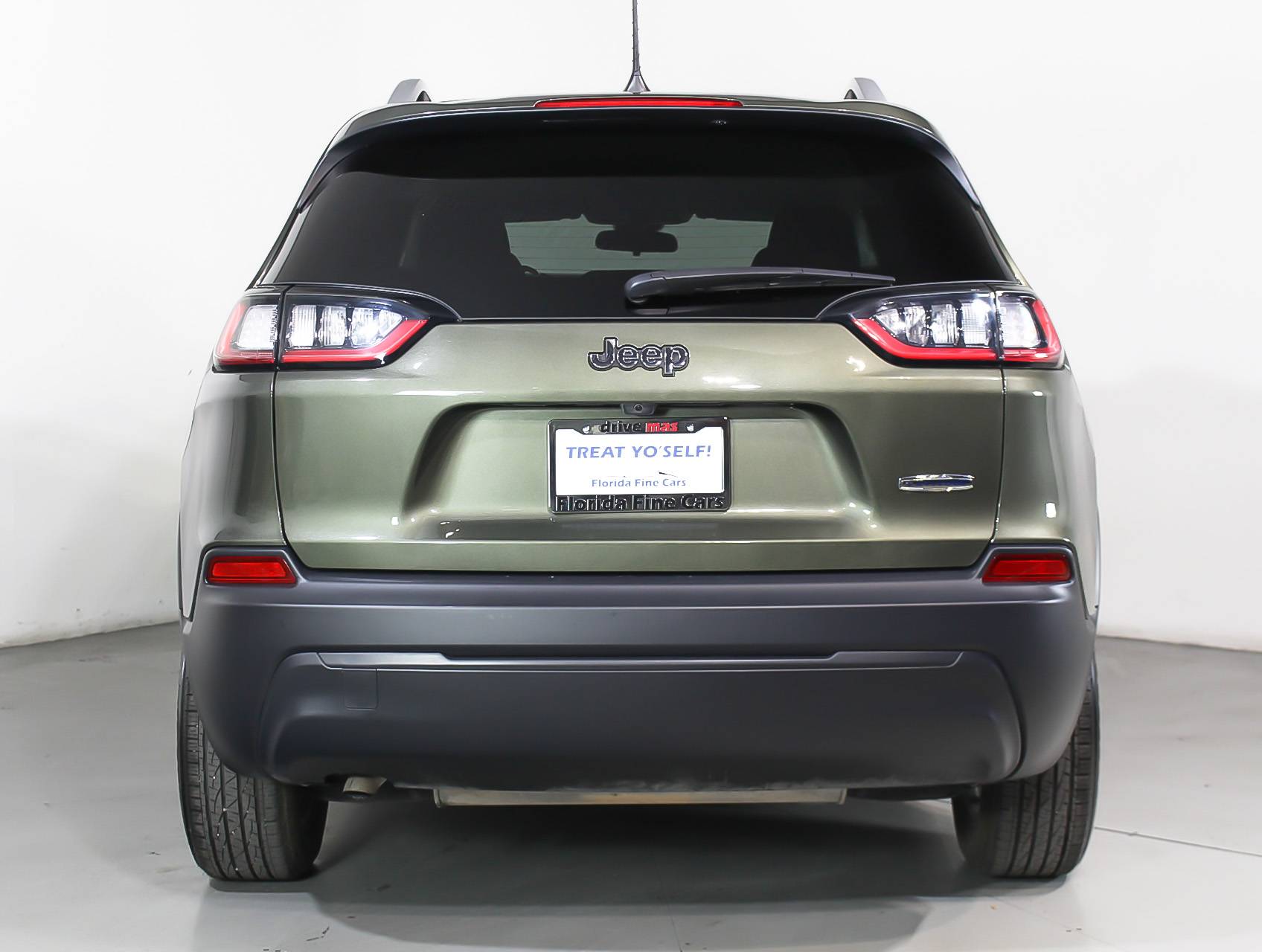 Florida Fine Cars - Used JEEP CHEROKEE 2019 MIAMI LATITUDE