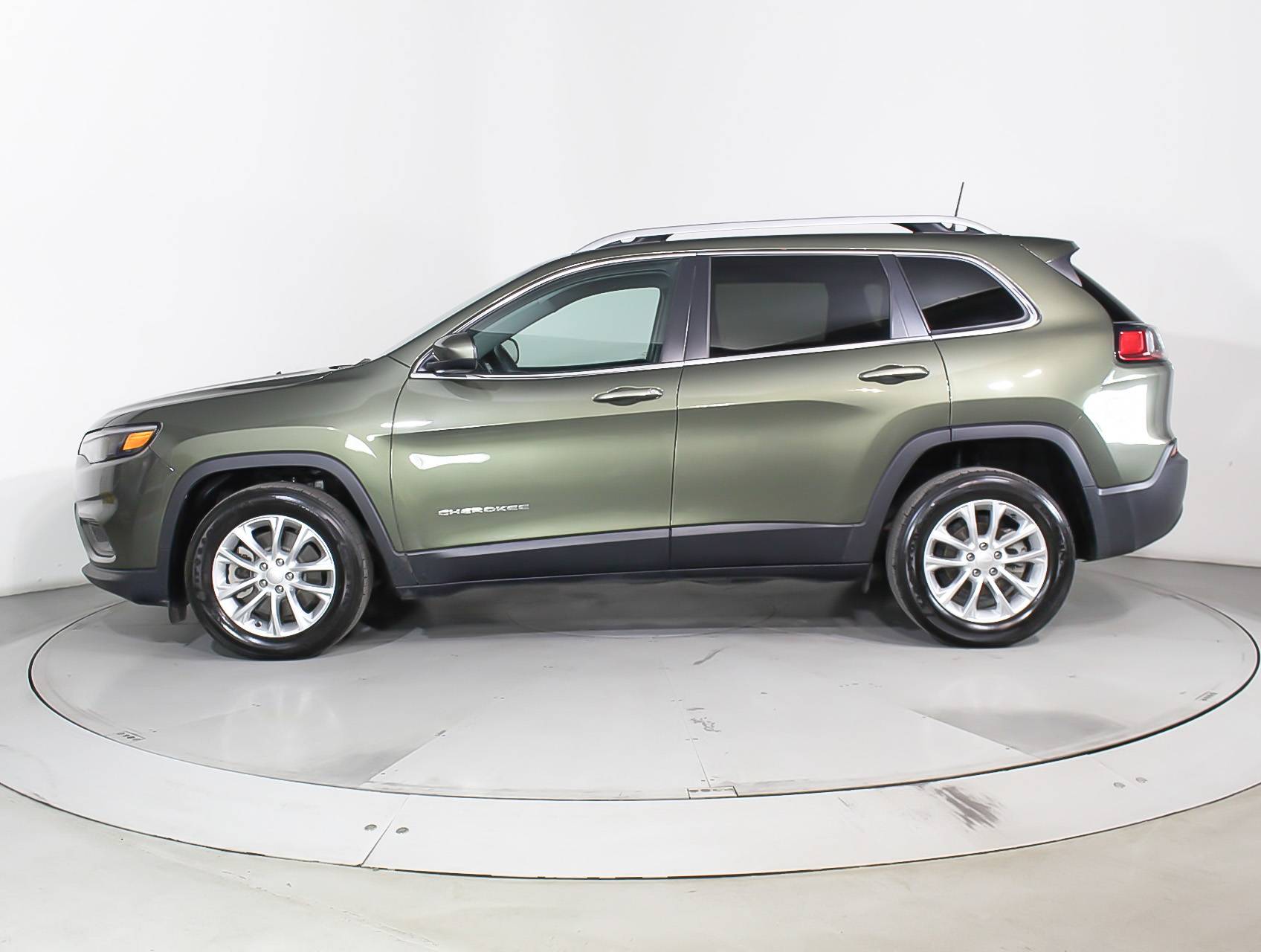 Florida Fine Cars - Used JEEP CHEROKEE 2019 MIAMI LATITUDE