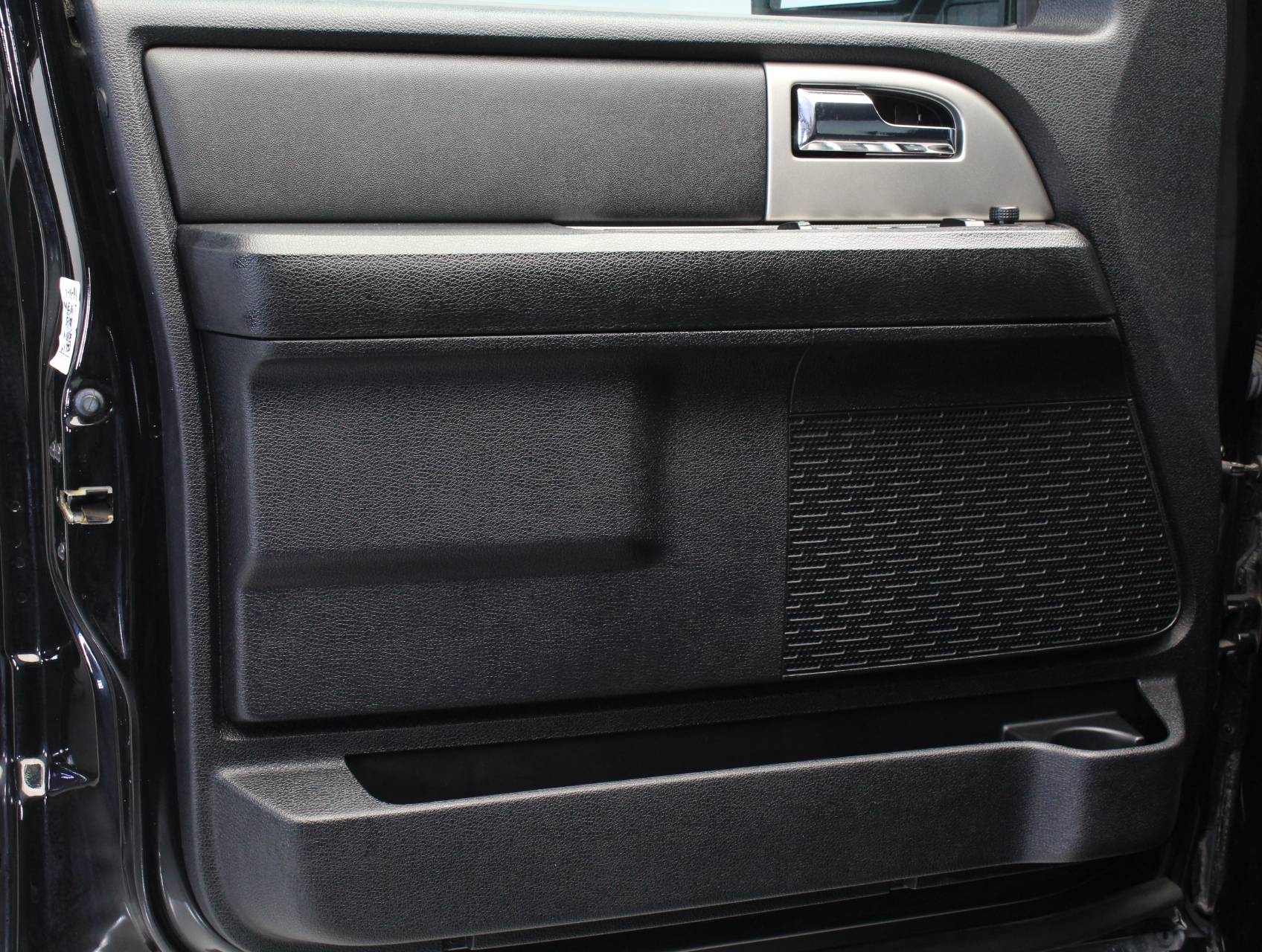 Florida Fine Cars - Used FORD EXPEDITION 2017 WEST PALM Xlt 4x4