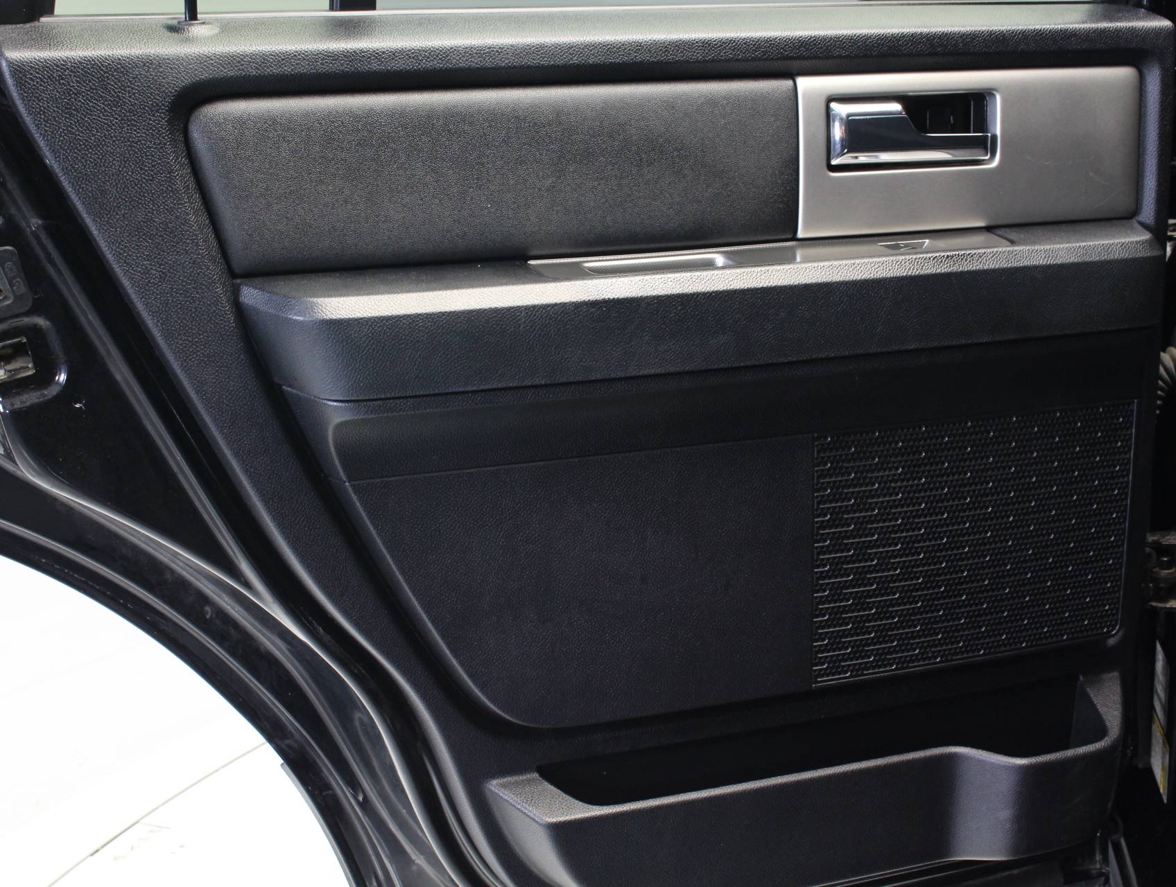 Florida Fine Cars - Used FORD EXPEDITION 2017 WEST PALM Xlt 4x4