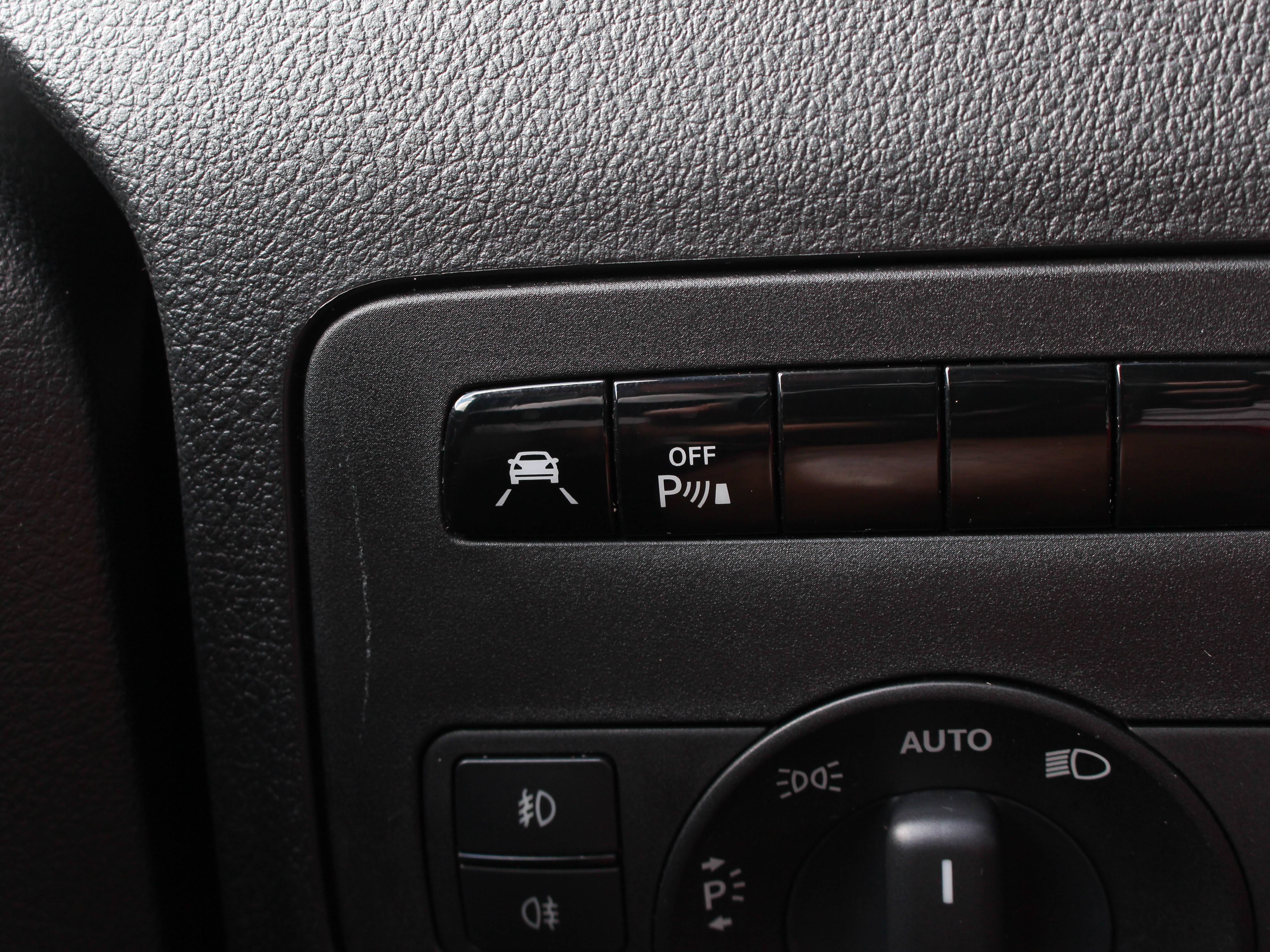 Florida Fine Cars - Used MERCEDES-BENZ METRIS 2016 MARGATE Passenger Van