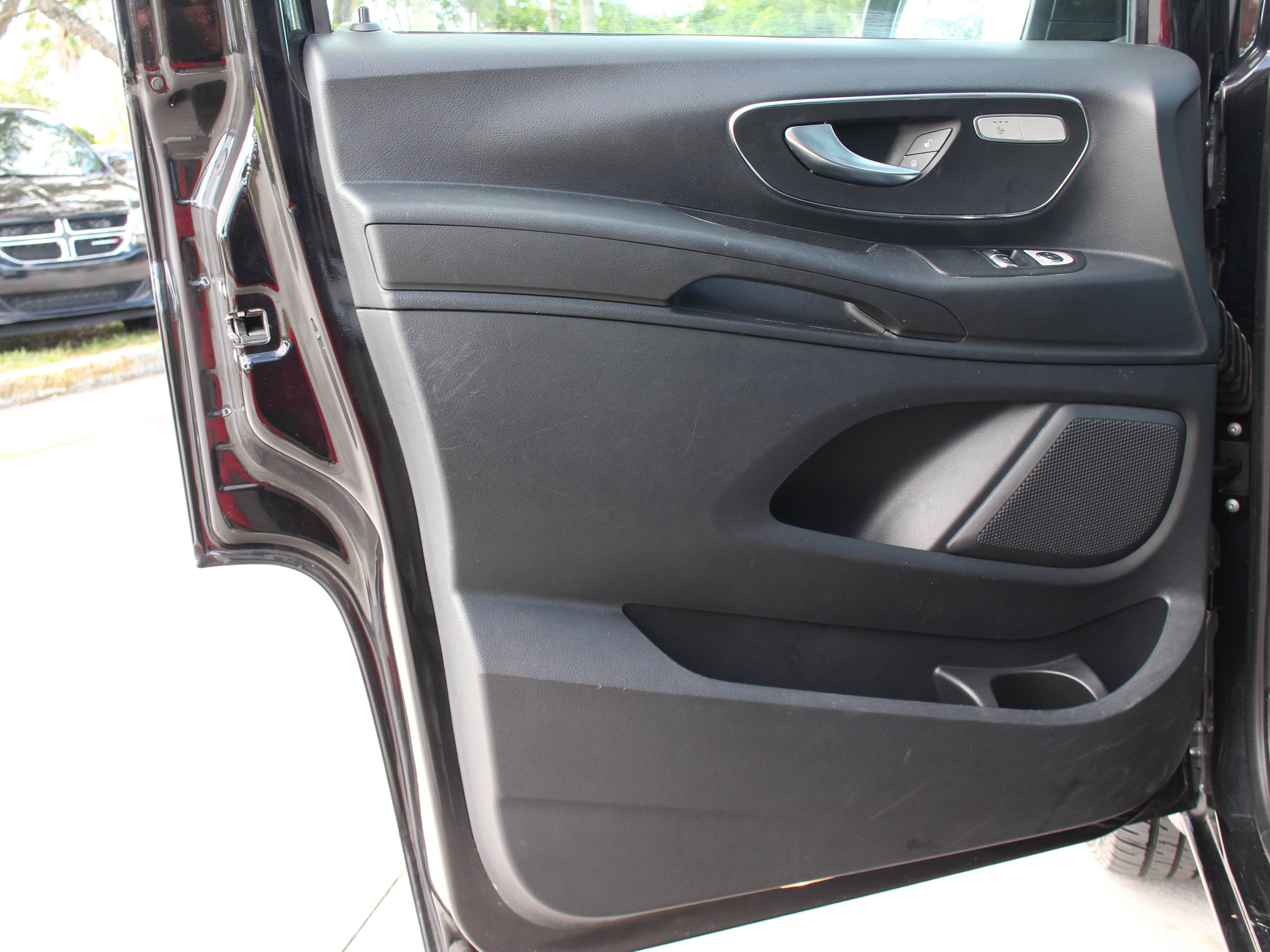 Florida Fine Cars - Used MERCEDES-BENZ METRIS 2016 MARGATE Passenger Van