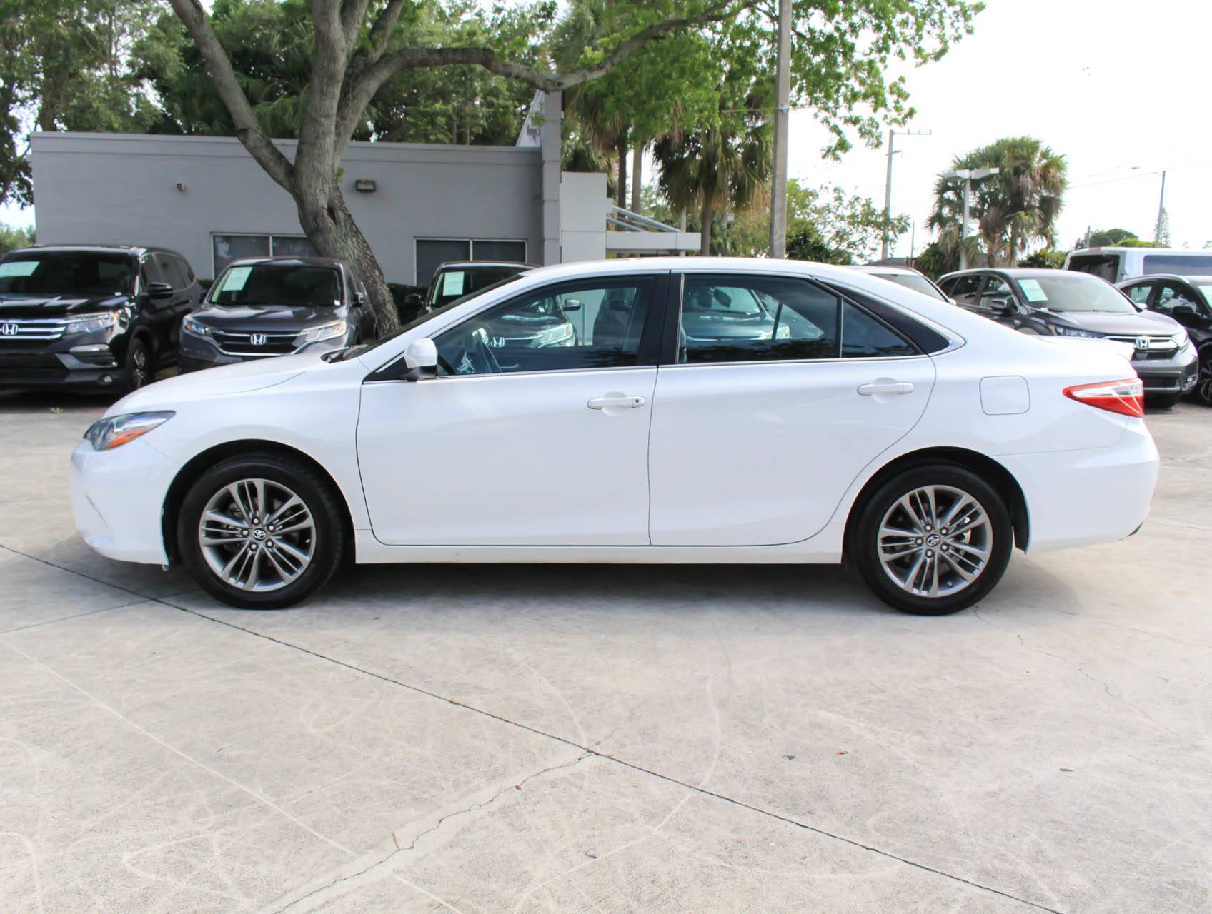 Florida Fine Cars - Used TOYOTA CAMRY 2017 WEST PALM Se