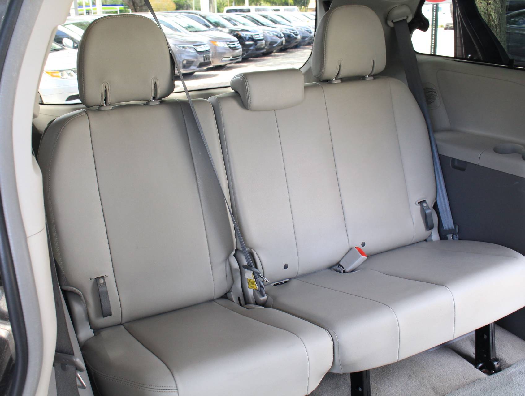 Florida Fine Cars - Used TOYOTA SIENNA 2013 WEST PALM XLE