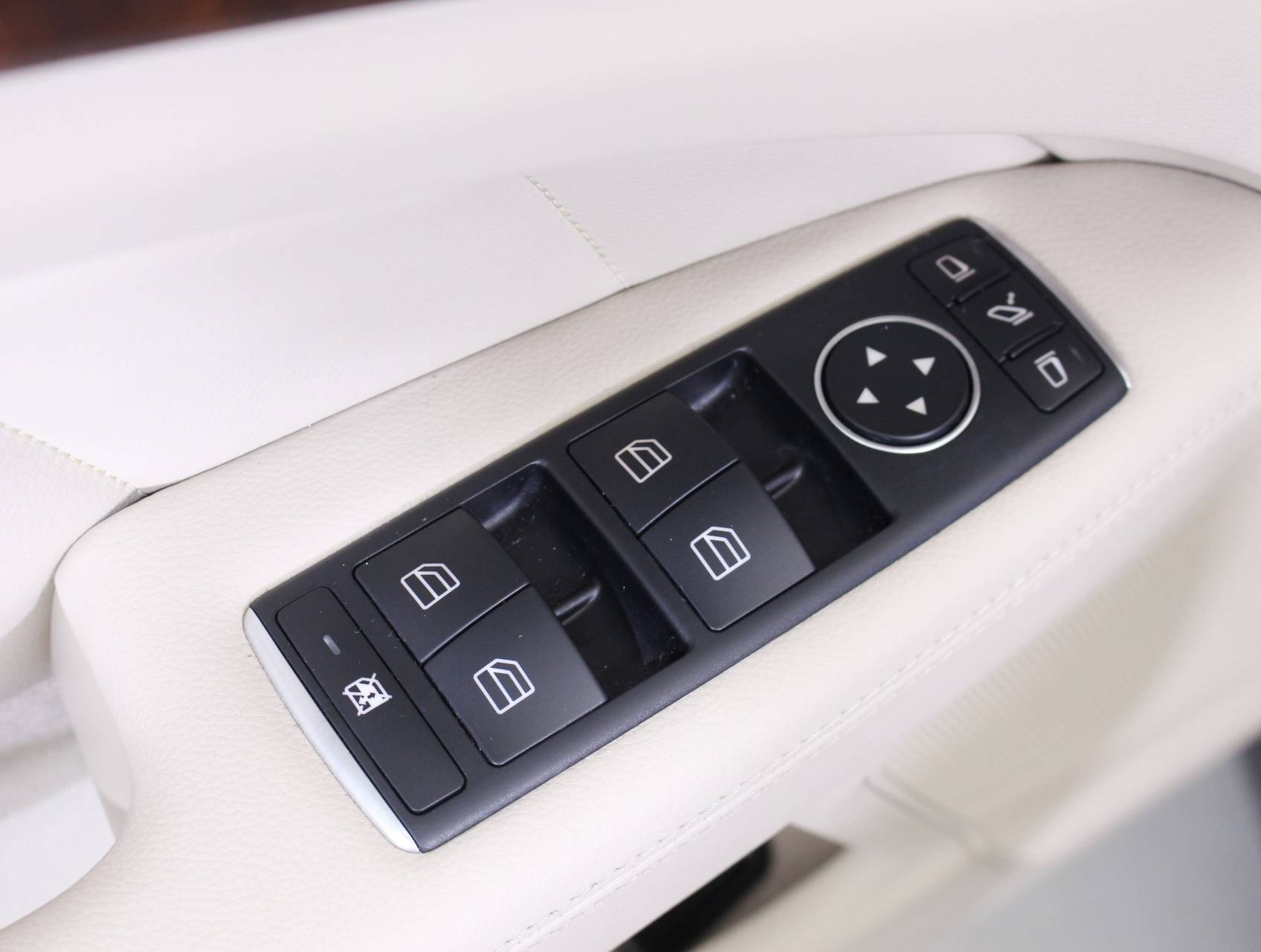 Florida Fine Cars - Used MERCEDES-BENZ CLS CLASS 2015 MIAMI CLS550