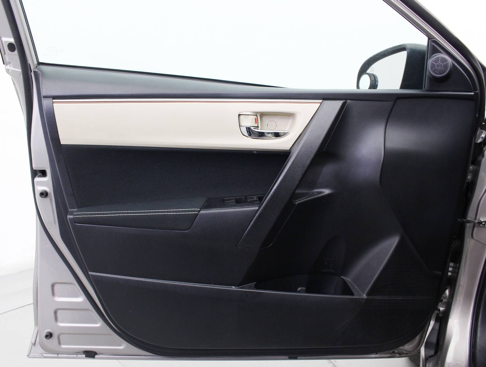 Florida Fine Cars - Used TOYOTA COROLLA 2016 MIAMI Le