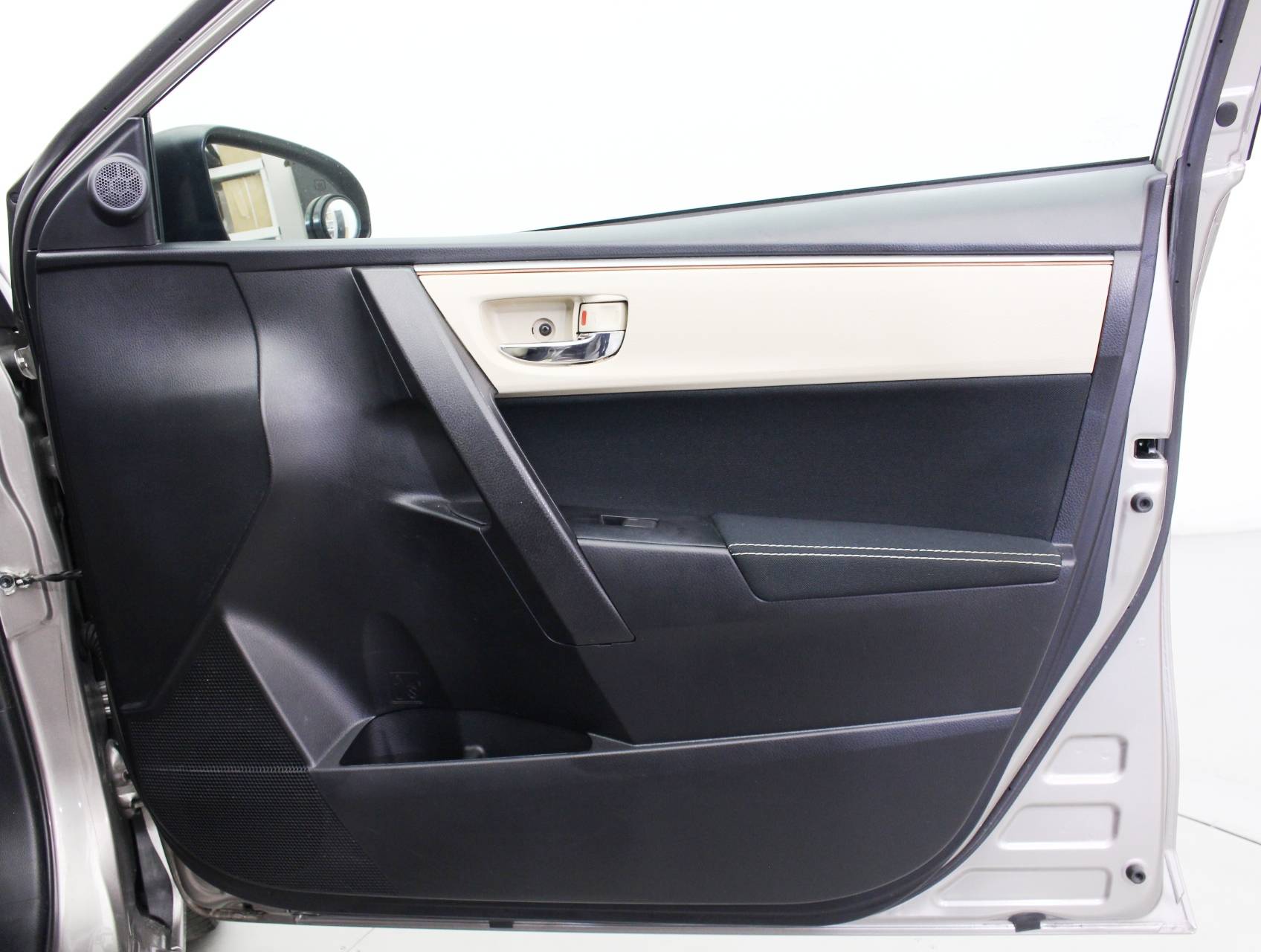 Florida Fine Cars - Used TOYOTA COROLLA 2016 MIAMI Le