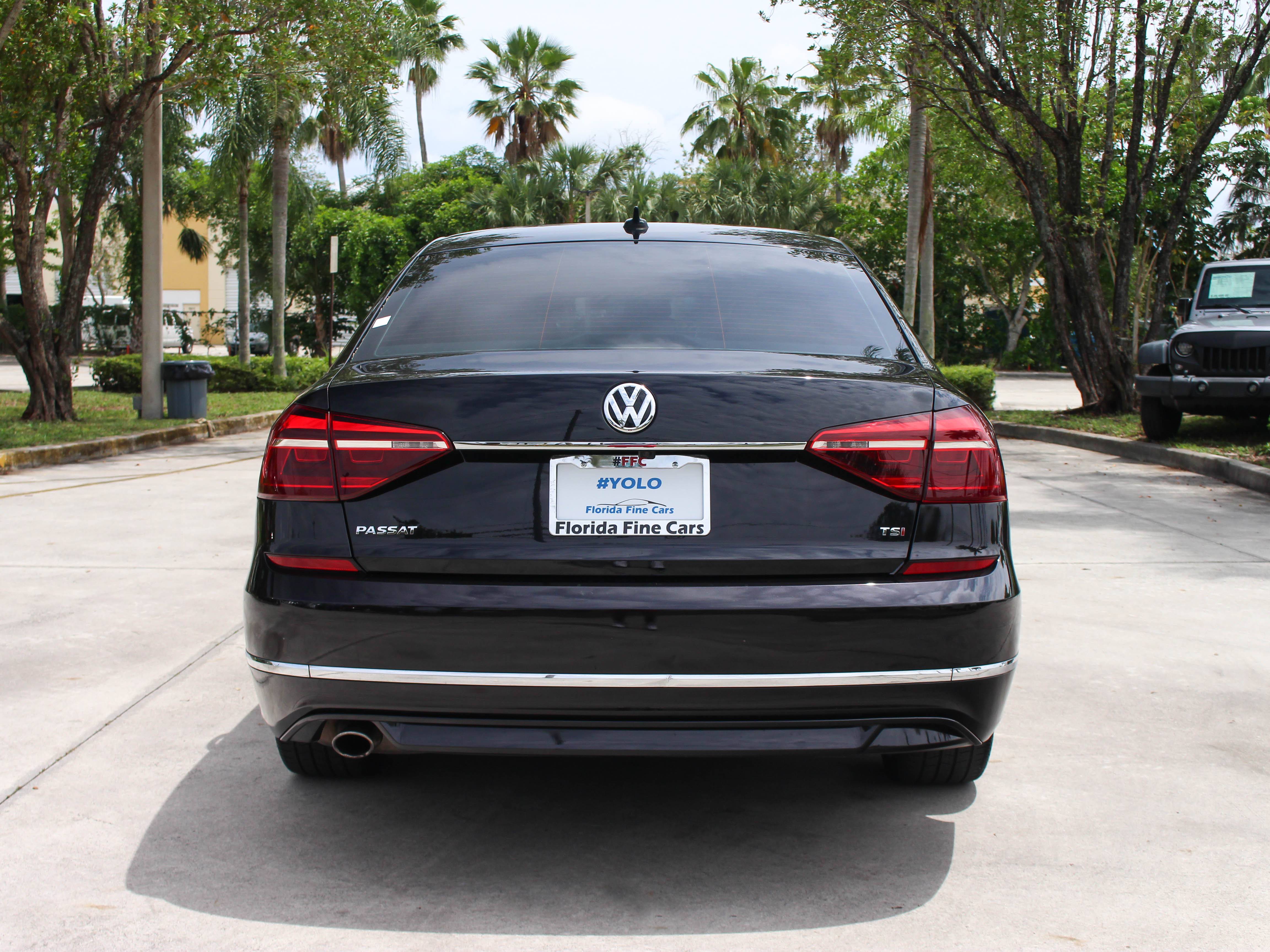 Used 2017 VOLKSWAGEN PASSAT 1.8T R-LINE W/COMF for sale in MARGATE
