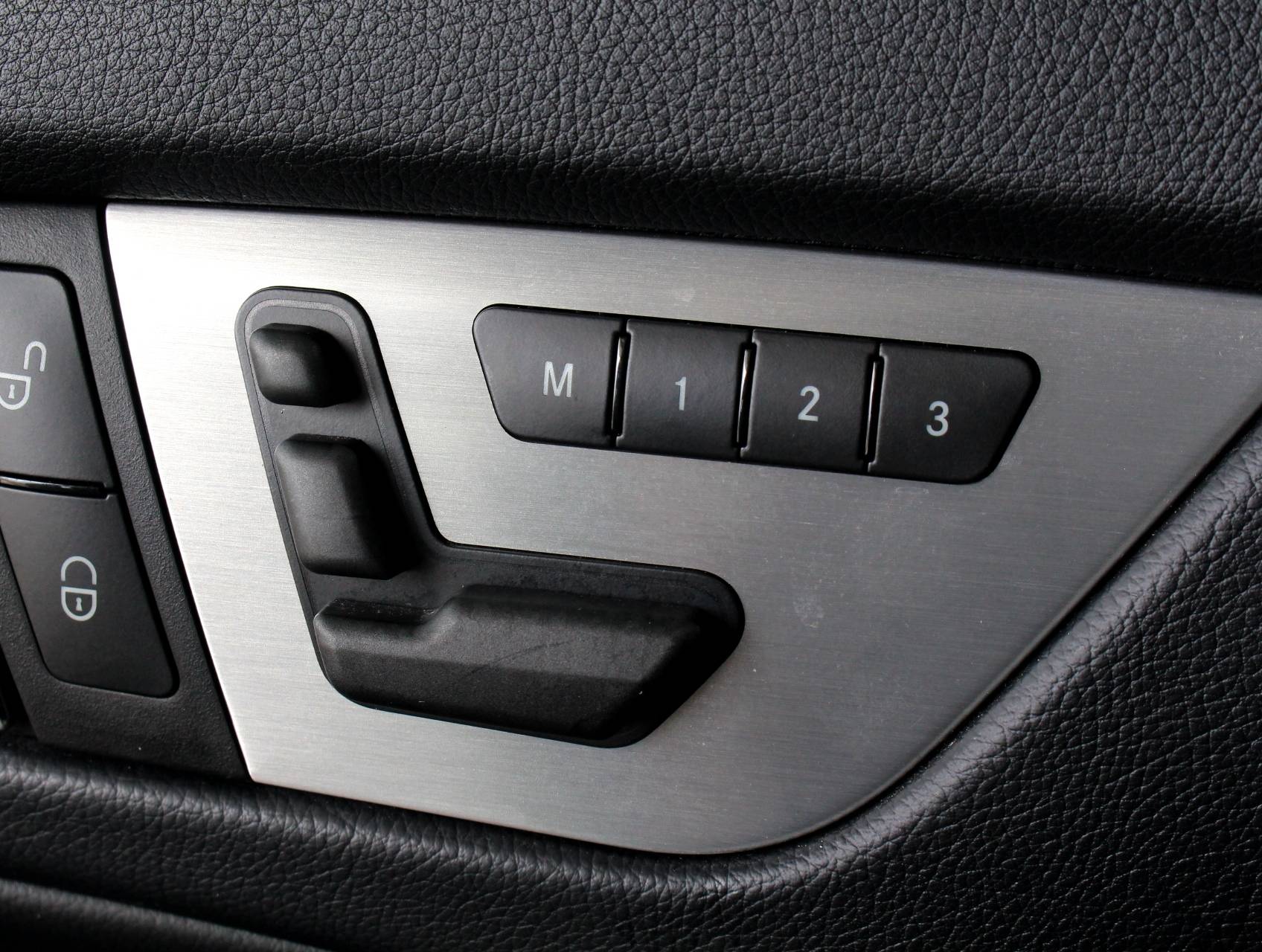 Florida Fine Cars - Used MERCEDES-BENZ C CLASS 2015 WEST PALM C350