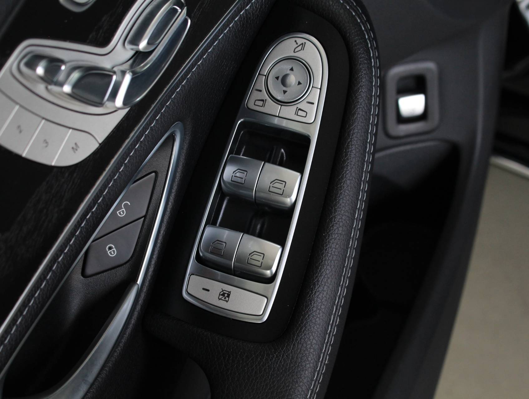 Florida Fine Cars - Used MERCEDES-BENZ C CLASS 2016 HOLLYWOOD C300