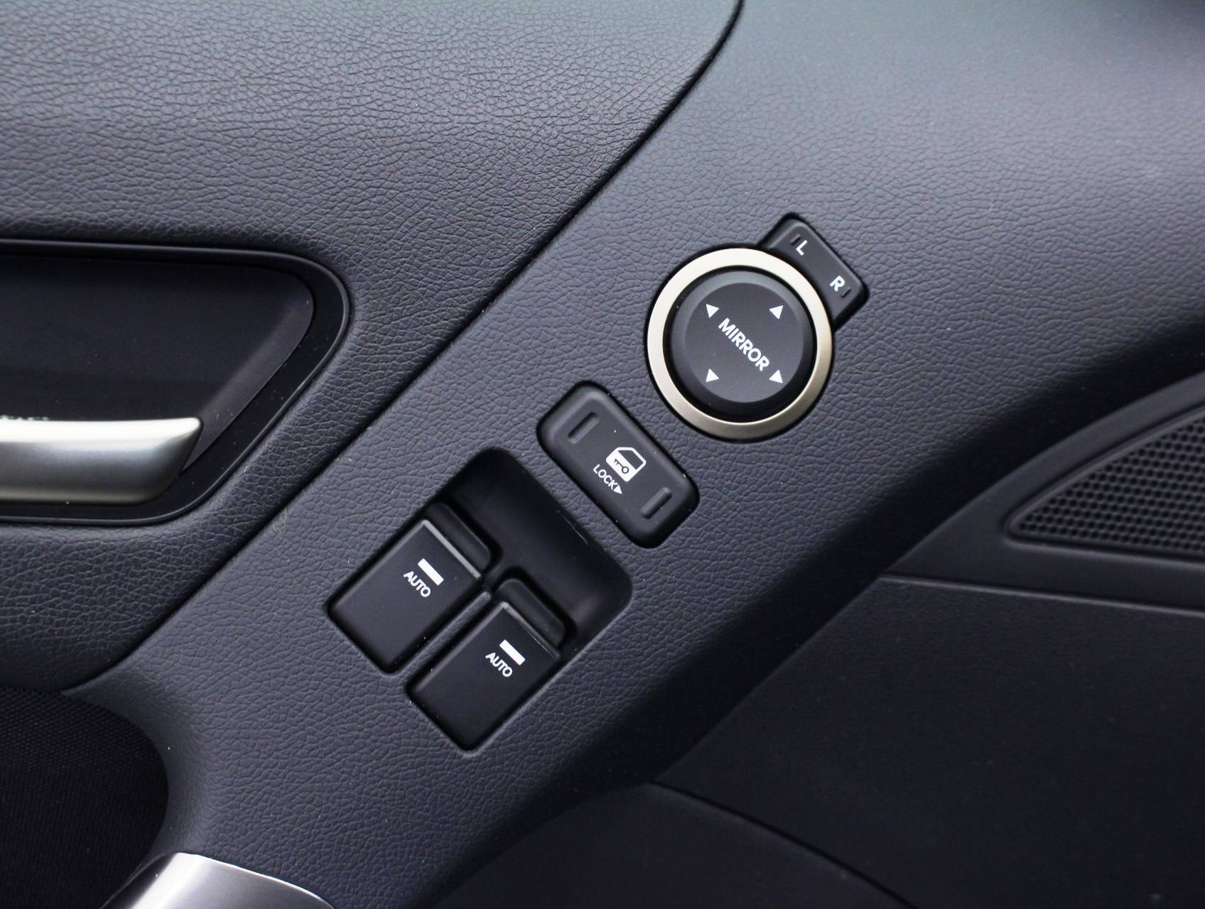 Florida Fine Cars - Used HYUNDAI GENESIS 2016 MIAMI 3.8l