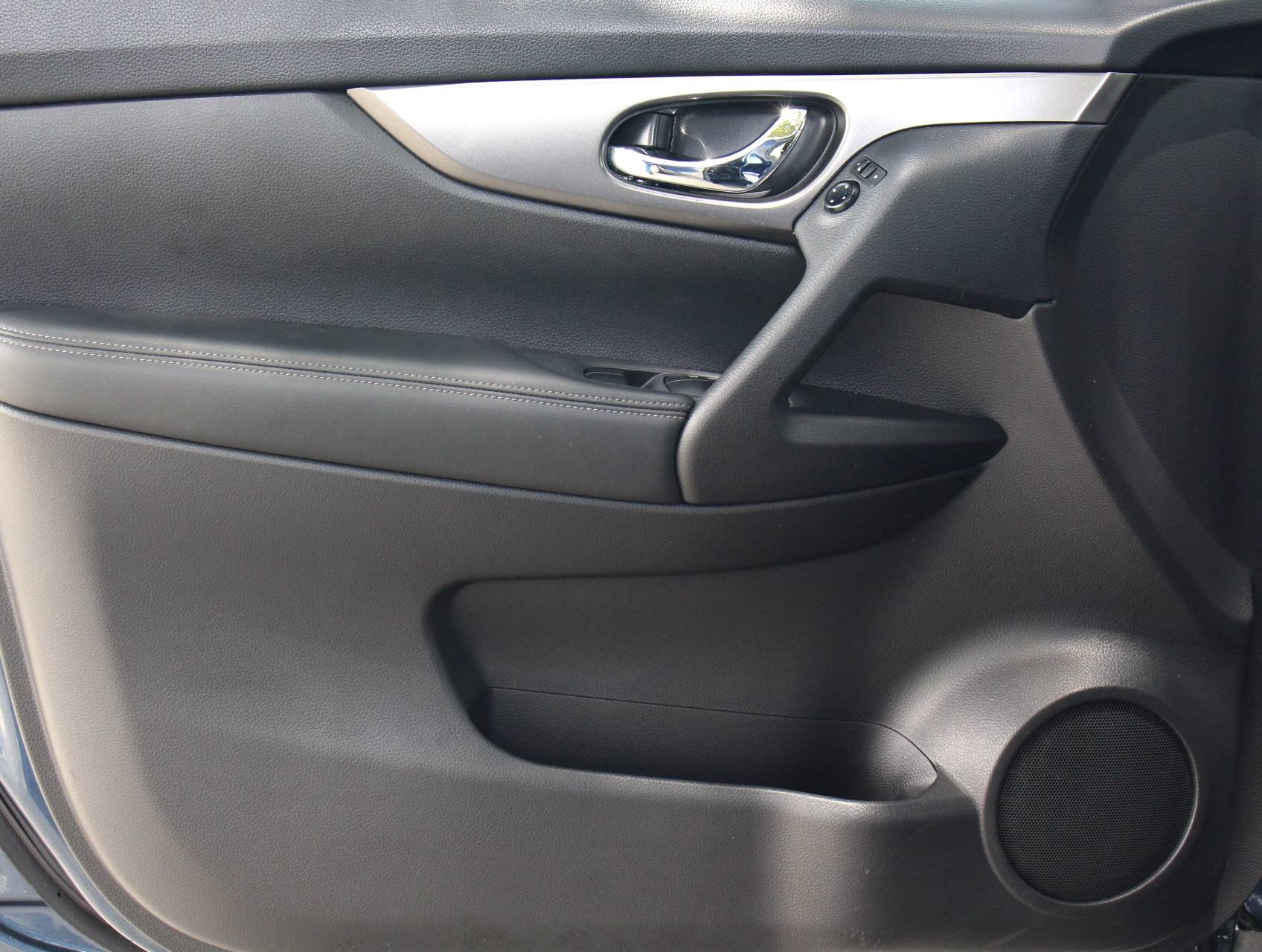 Florida Fine Cars - Used NISSAN ROGUE 2016 WEST PALM Sv