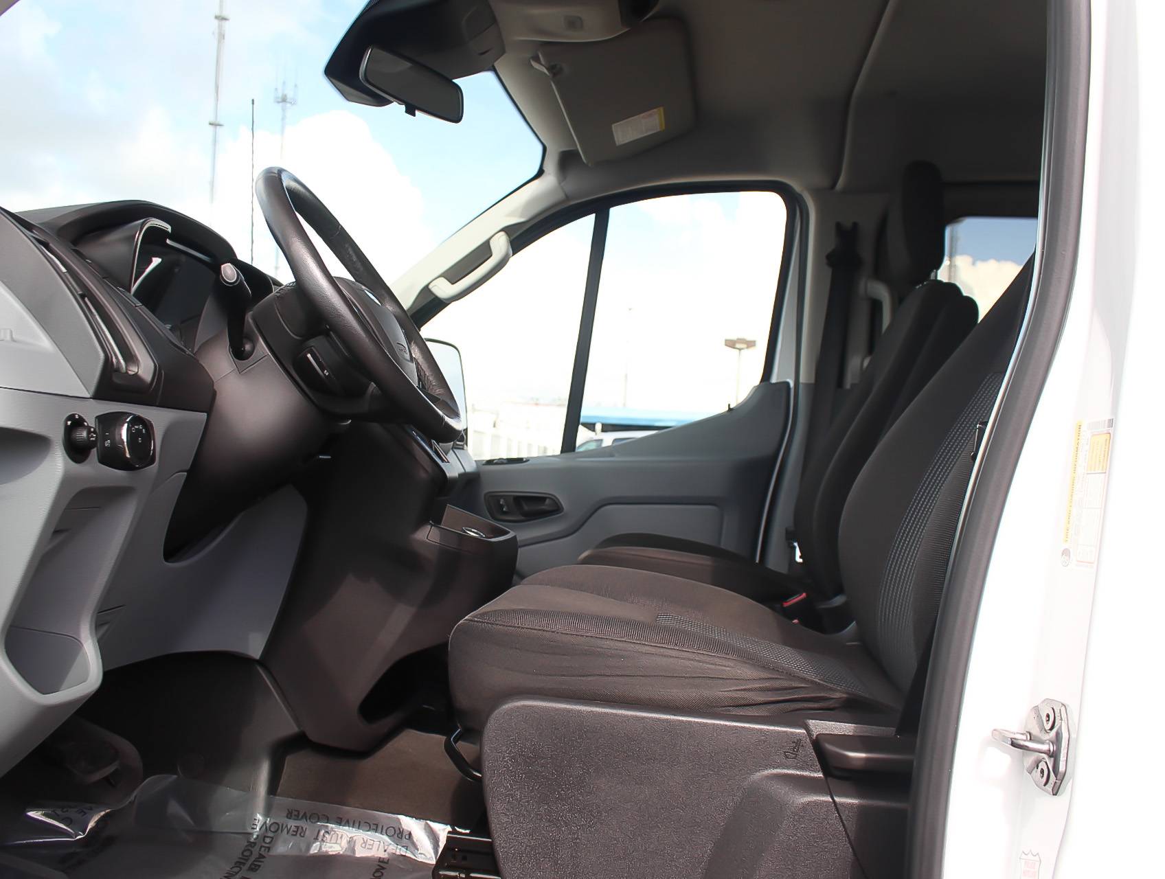 Florida Fine Cars - Used FORD TRANSIT WAGON 2017 HOLLYWOOD Xlt Transit Wagon