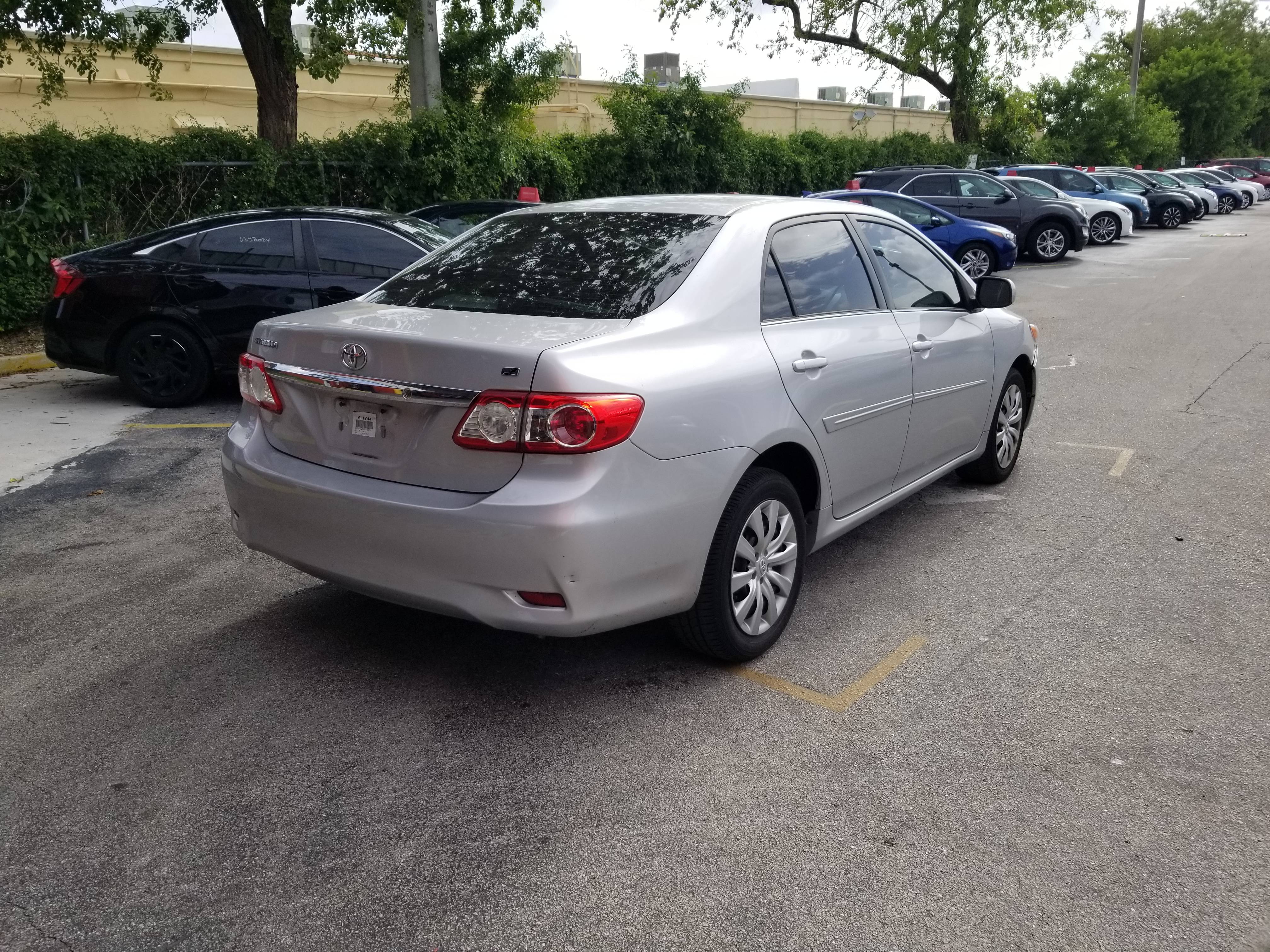 Florida Fine Cars - Used TOYOTA COROLLA 2013 HOLLYWOOD Le