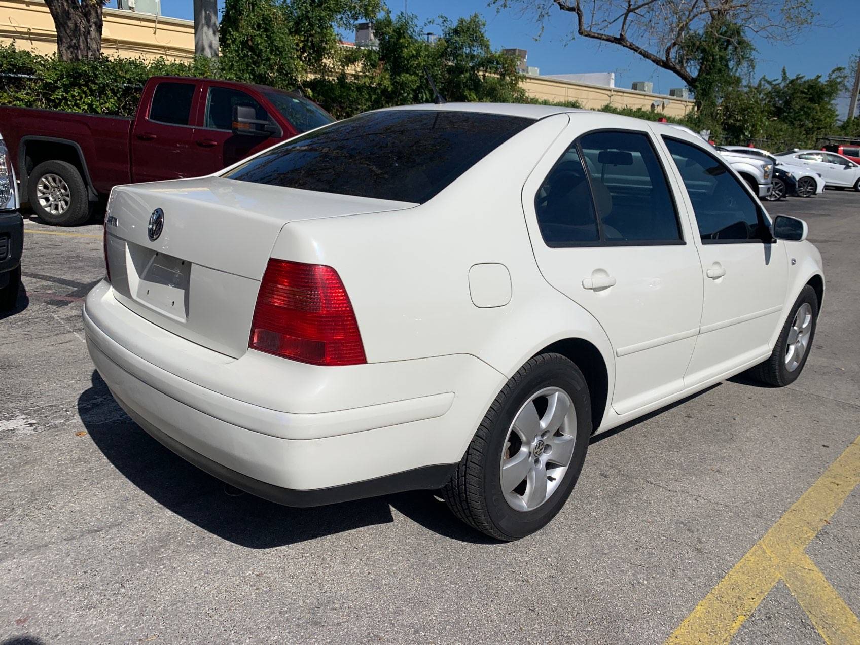 Florida Fine Cars - Used VOLKSWAGEN JETTA 2003 MIAMI GLS
