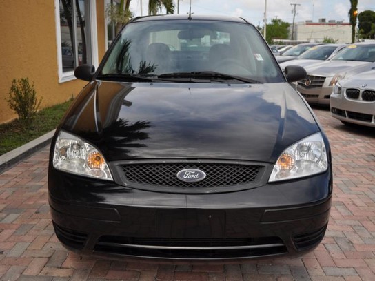 Used 2007 FORD FOCUS ZX4 S for sale in HOLLYWOOD | 11425