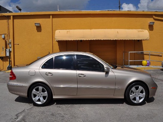 Florida Fine Cars - Used MERCEDES-BENZ E CLASS 2004 HOLLYWOOD E500