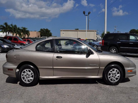 Florida Fine Cars - Used PONTIAC SUNFIRE 2001 MIAMI SE