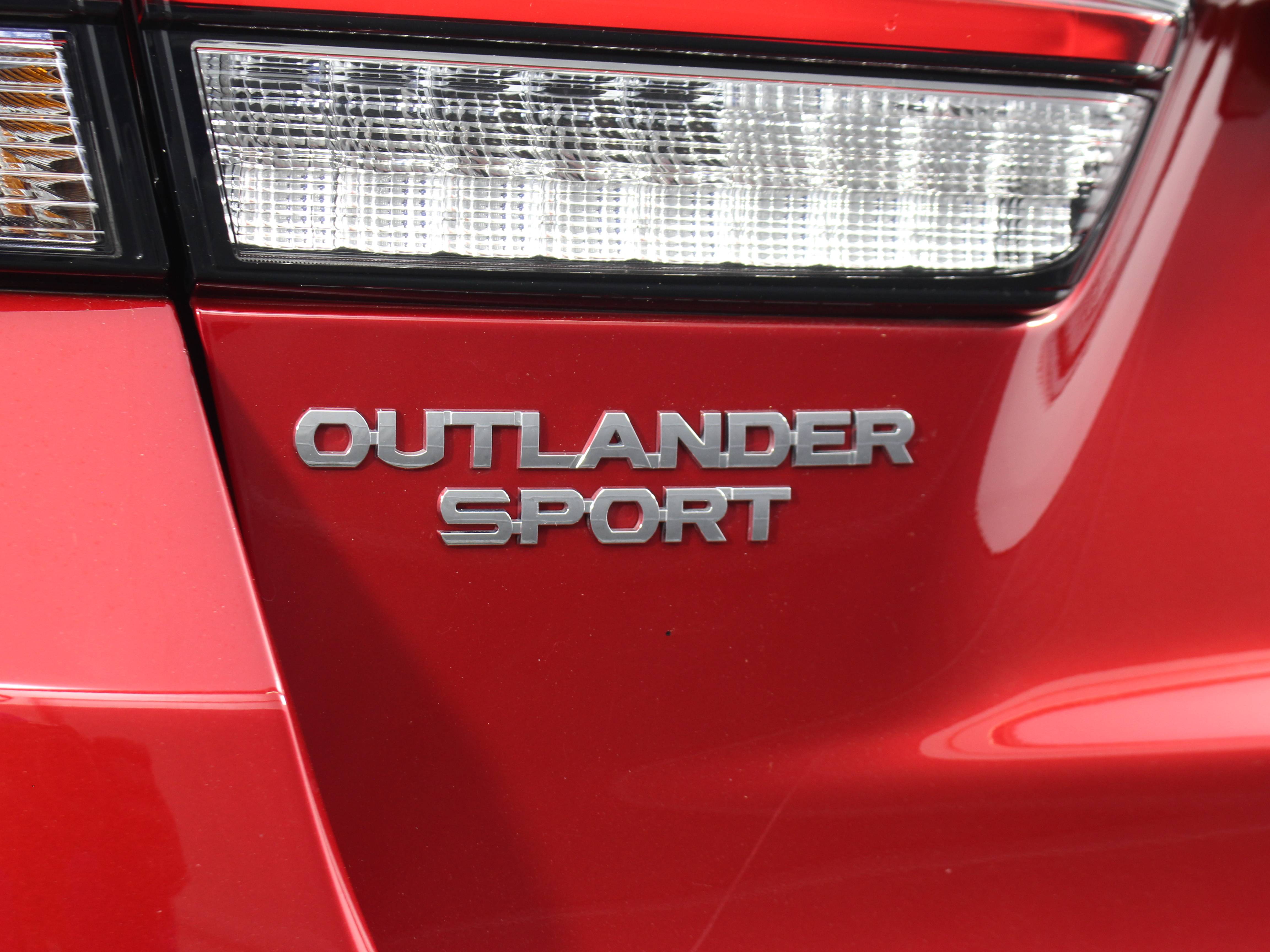 Florida Fine Cars - Used MITSUBISHI OUTLANDER SPORT 2020 MIAMI ES 2.0