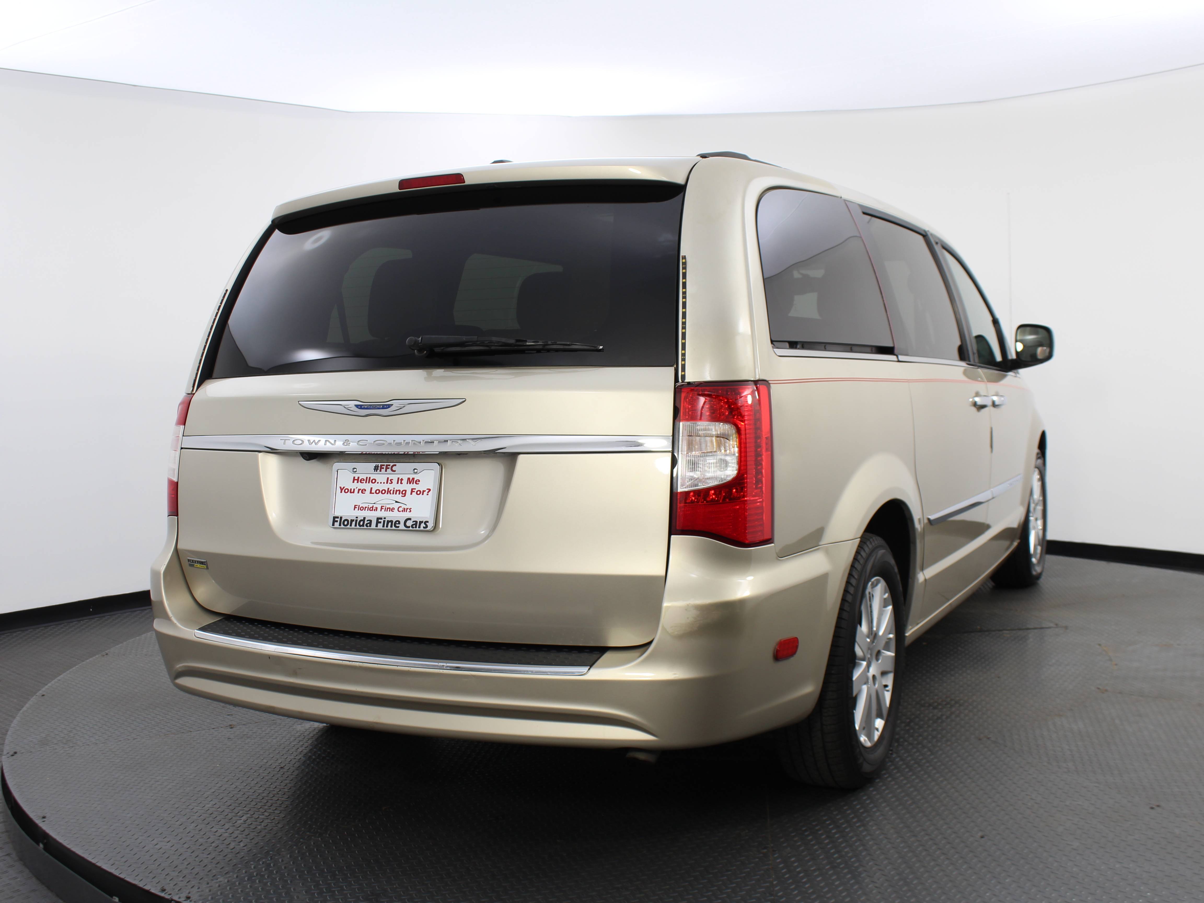 Florida Fine Cars - Used CHRYSLER TOWN & COUNTRY 2014 MIAMI TOURING