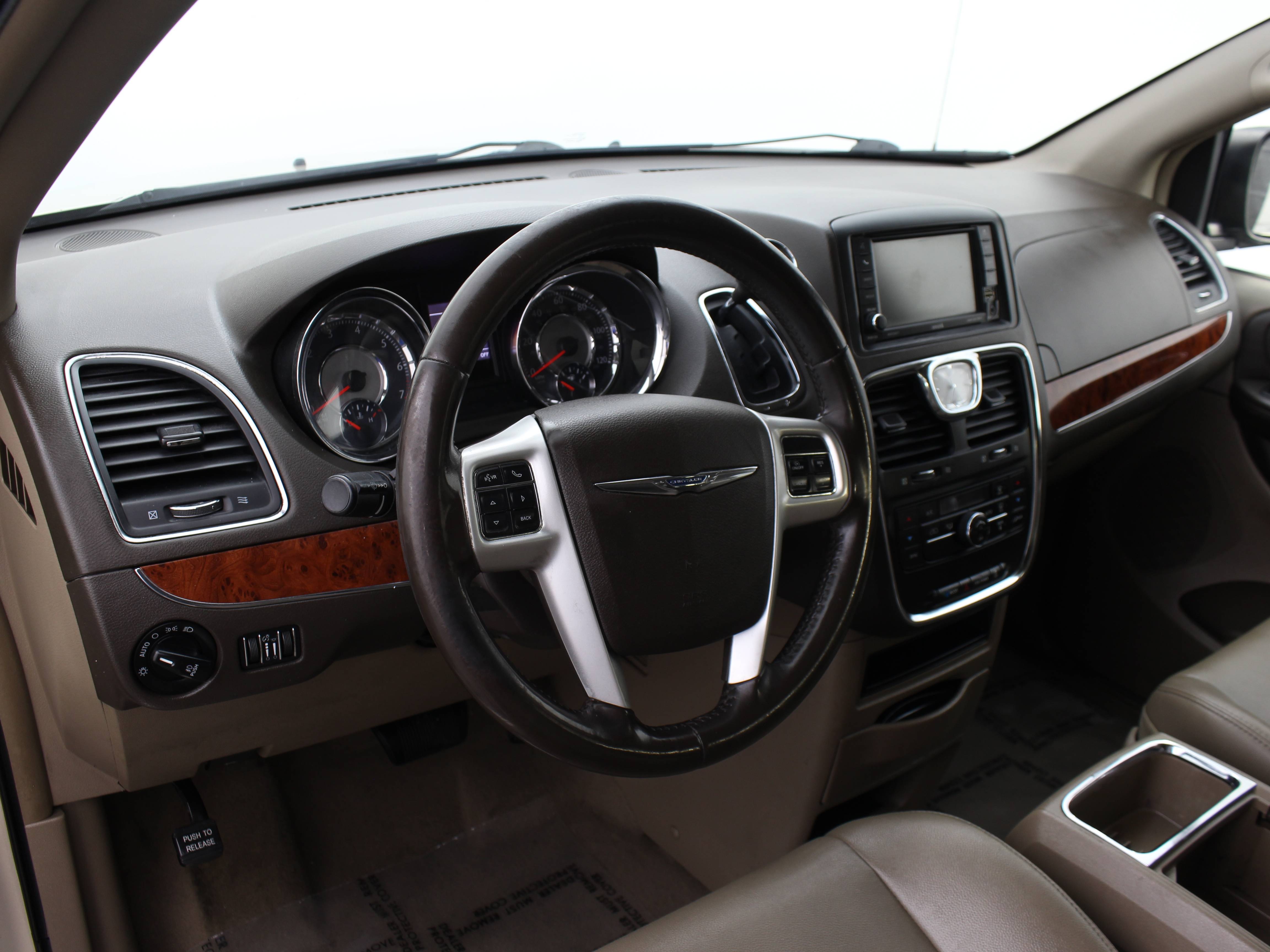 Florida Fine Cars - Used CHRYSLER TOWN & COUNTRY 2014 MIAMI TOURING