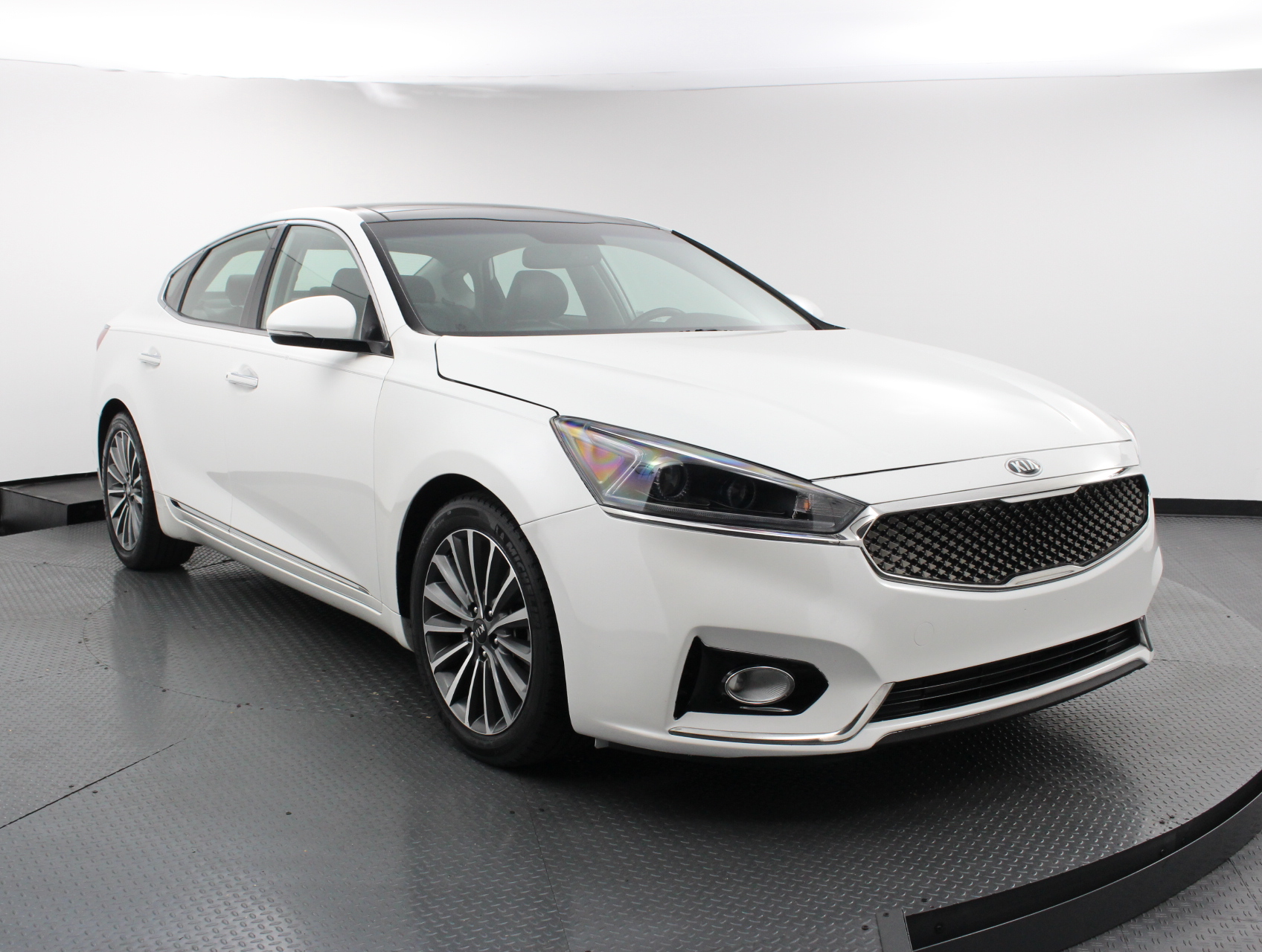 Florida Fine Cars - Used KIA CADENZA 2017 WEST PALM PREMIUM