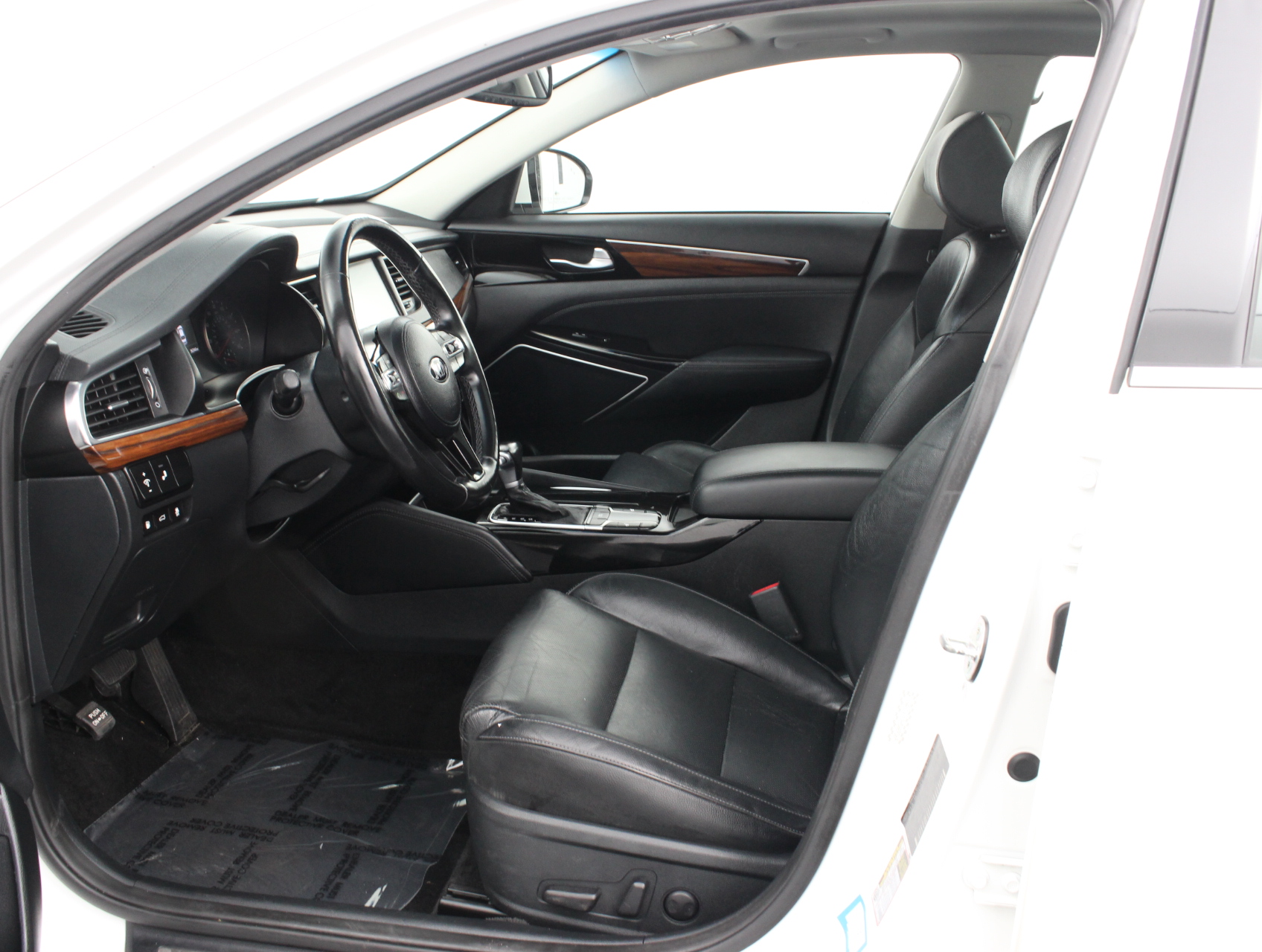 Florida Fine Cars - Used KIA CADENZA 2017 WEST PALM PREMIUM