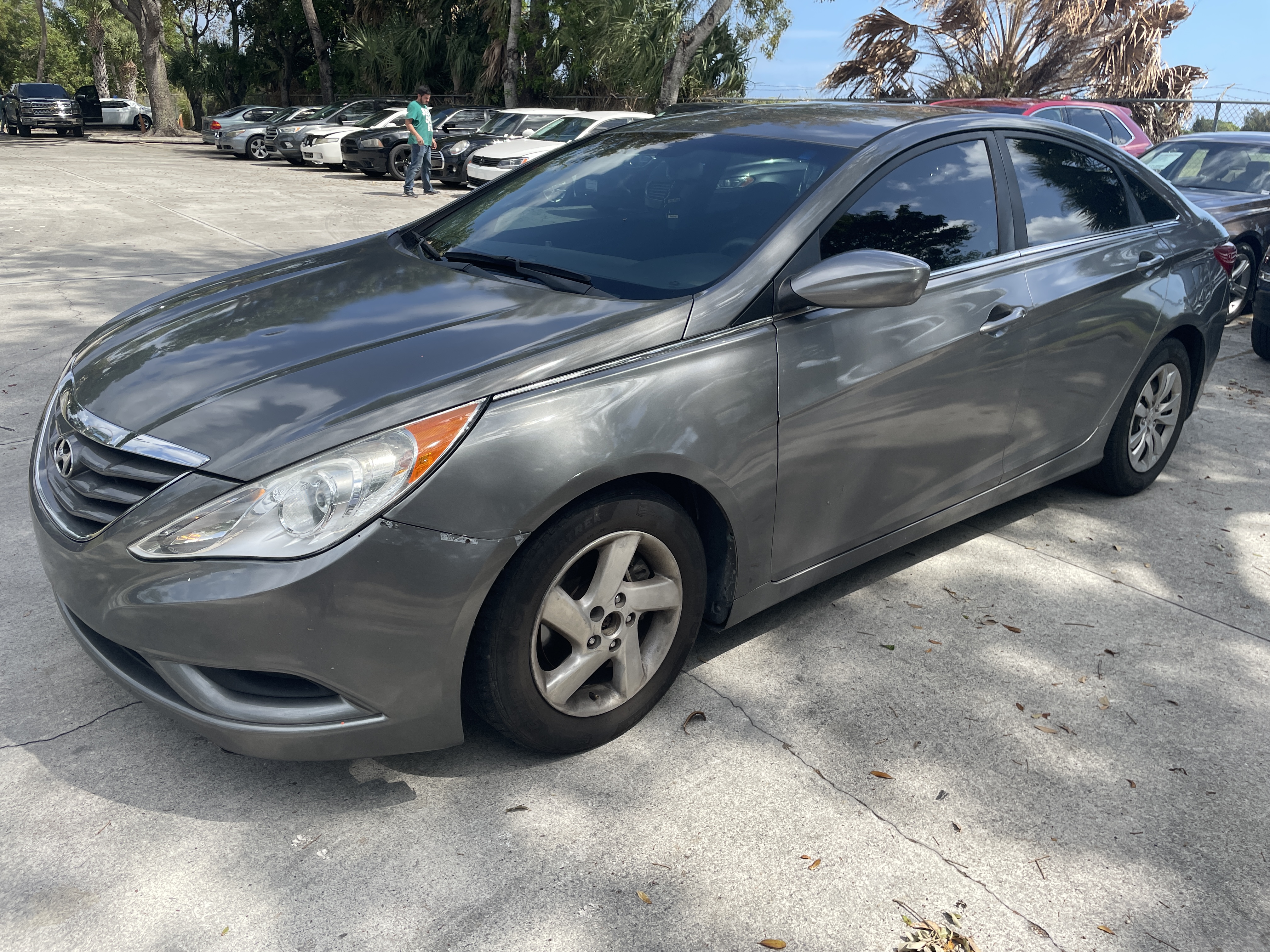 DEMO AUTO CARS, INC. - 2013-HYUNDAI-SONATA-MIAMI-FL-Stock=127057