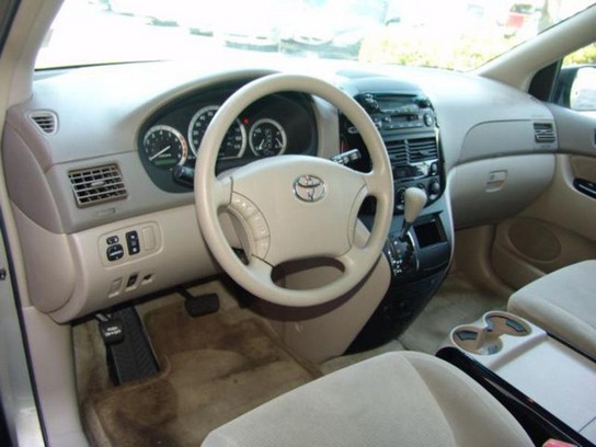 Florida Fine Cars - Used TOYOTA SIENNA 2004 HOLLYWOOD LE