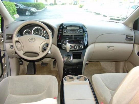 Florida Fine Cars - Used TOYOTA SIENNA 2004 HOLLYWOOD LE