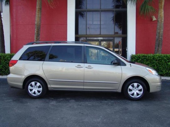 Florida Fine Cars - Used TOYOTA SIENNA 2004 HOLLYWOOD LE