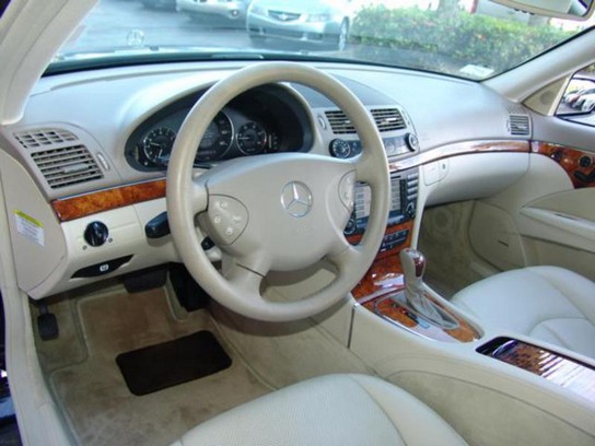 Florida Fine Cars - Used MERCEDES-BENZ E CLASS 2006 MIAMI E320 CDI