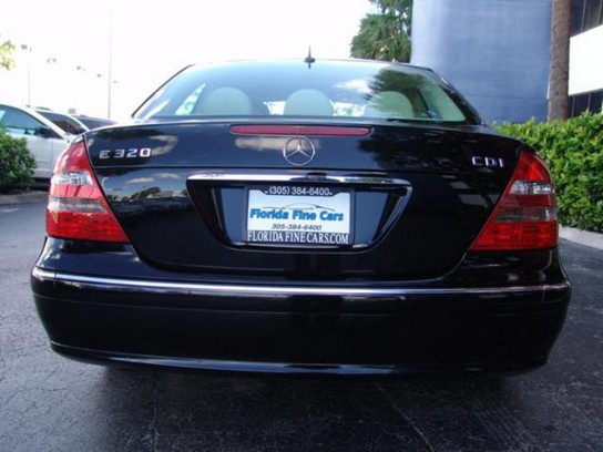 Florida Fine Cars - Used MERCEDES-BENZ E CLASS 2006 MIAMI E320 CDI