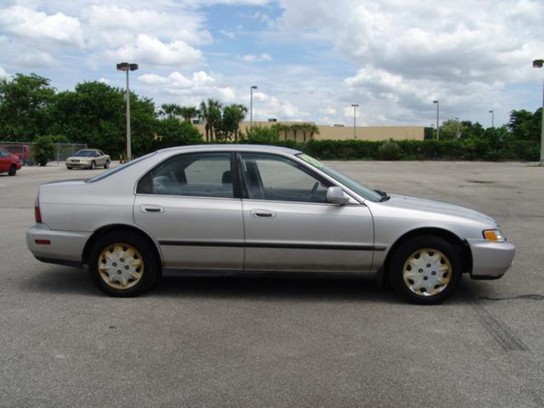 Florida Fine Cars - Used HONDA ACCORD 1996 MIAMI LX (4