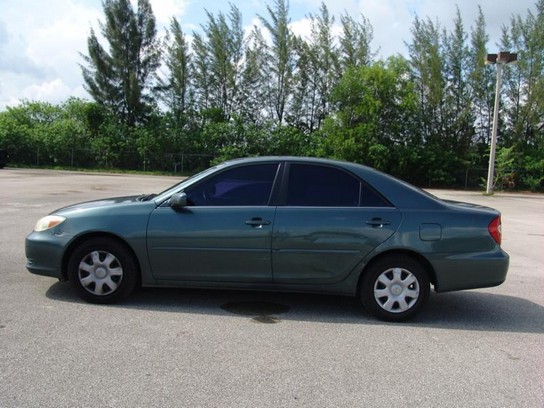 Florida Fine Cars - Used TOYOTA CAMRY 2004 MIAMI LE