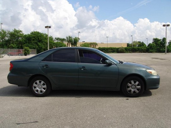 Florida Fine Cars - Used TOYOTA CAMRY 2004 MIAMI LE