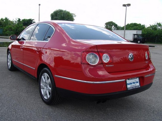 Florida Fine Cars - Used VOLKSWAGEN PASSAT 2007 MIAMI 2.0T