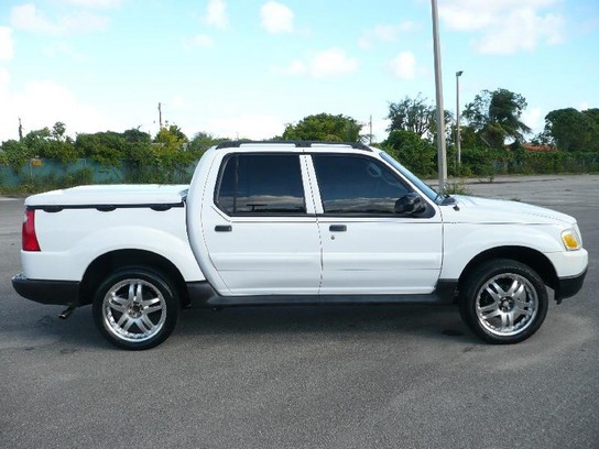 Florida Fine Cars - Used FORD EXPLORER SPORT TRAC 2004 MIAMI XLT 2WD