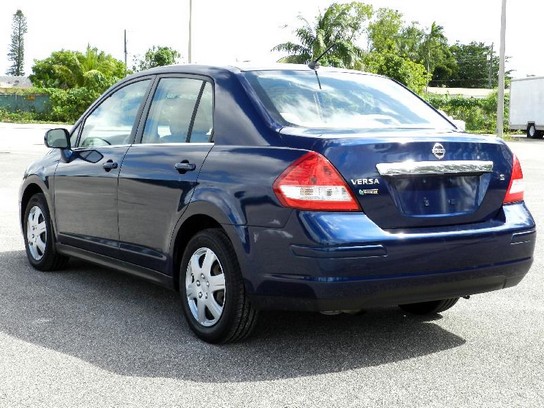 Florida Fine Cars - Used NISSAN VERSA 2007 MIAMI S