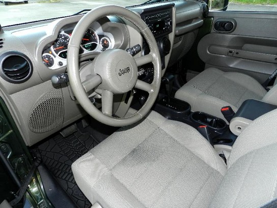 Florida Fine Cars - Used JEEP WRANGLER 2007 MIAMI Unlimited Sahara