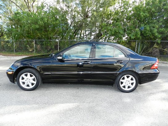 Florida Fine Cars - Used MERCEDES-BENZ C CLASS 2002 MIAMI C240