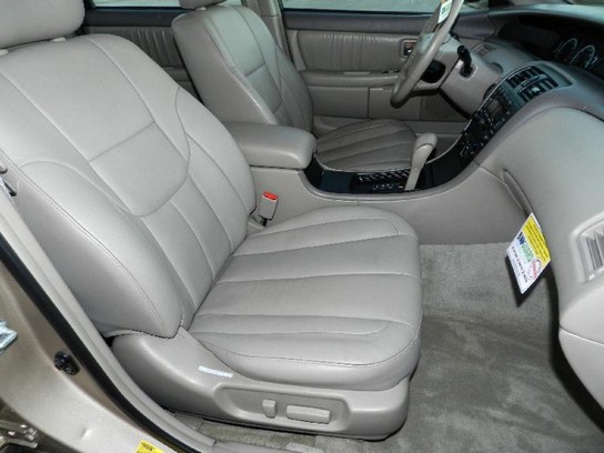 Florida Fine Cars - Used TOYOTA AVALON 2001 MIAMI XLS