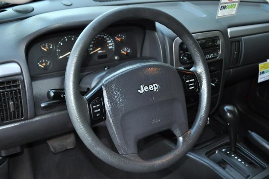 Florida Fine Cars - Used JEEP GRAND CHEROKEE 2004 MIAMI Laredo 2WD