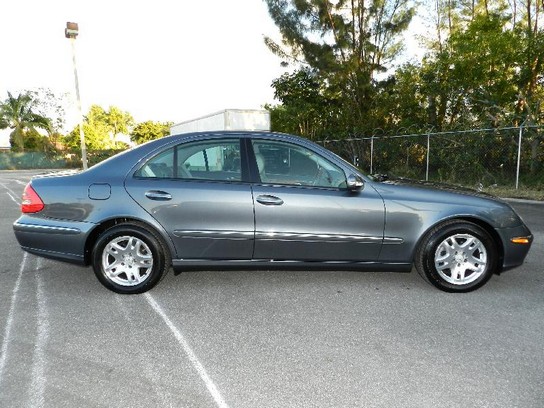 Florida Fine Cars - Used MERCEDES-BENZ E CLASS 2006 MIAMI E320 CDI
